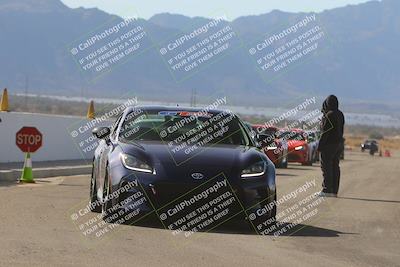 media/Dec-03-2023-Speed Ventures (Sun) [[63e011f1de]]/1-Pre Grid-Track Entry/